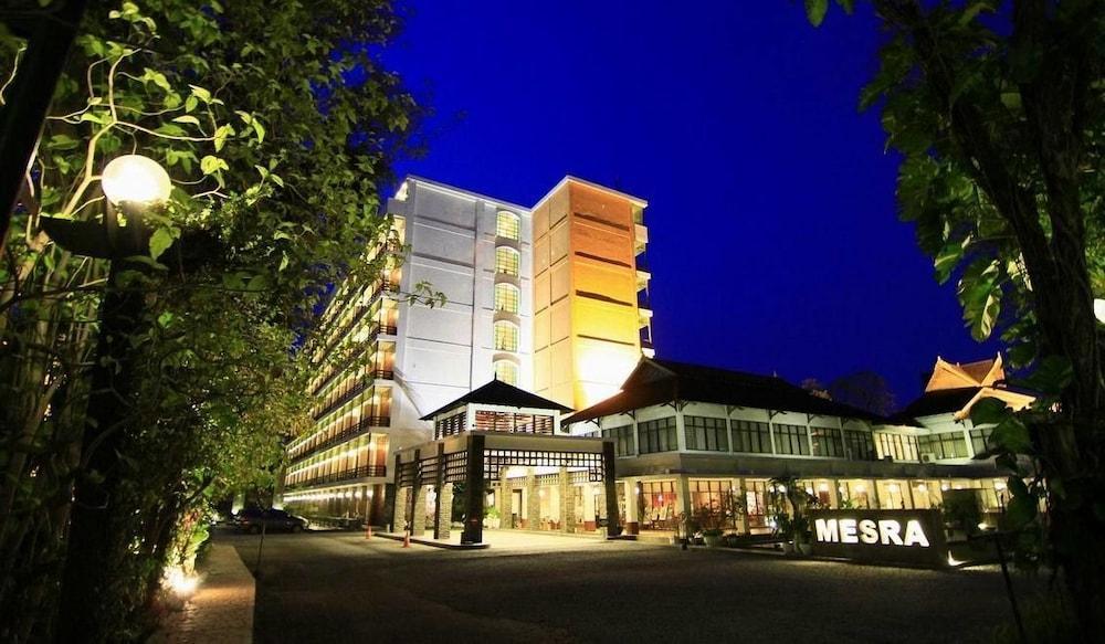 Mesra Business & Resort Hotel Samarinda Esterno foto