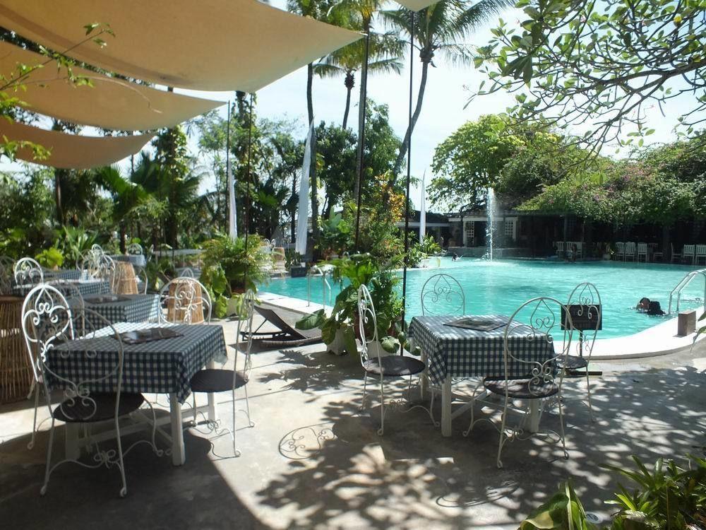 Mesra Business & Resort Hotel Samarinda Esterno foto